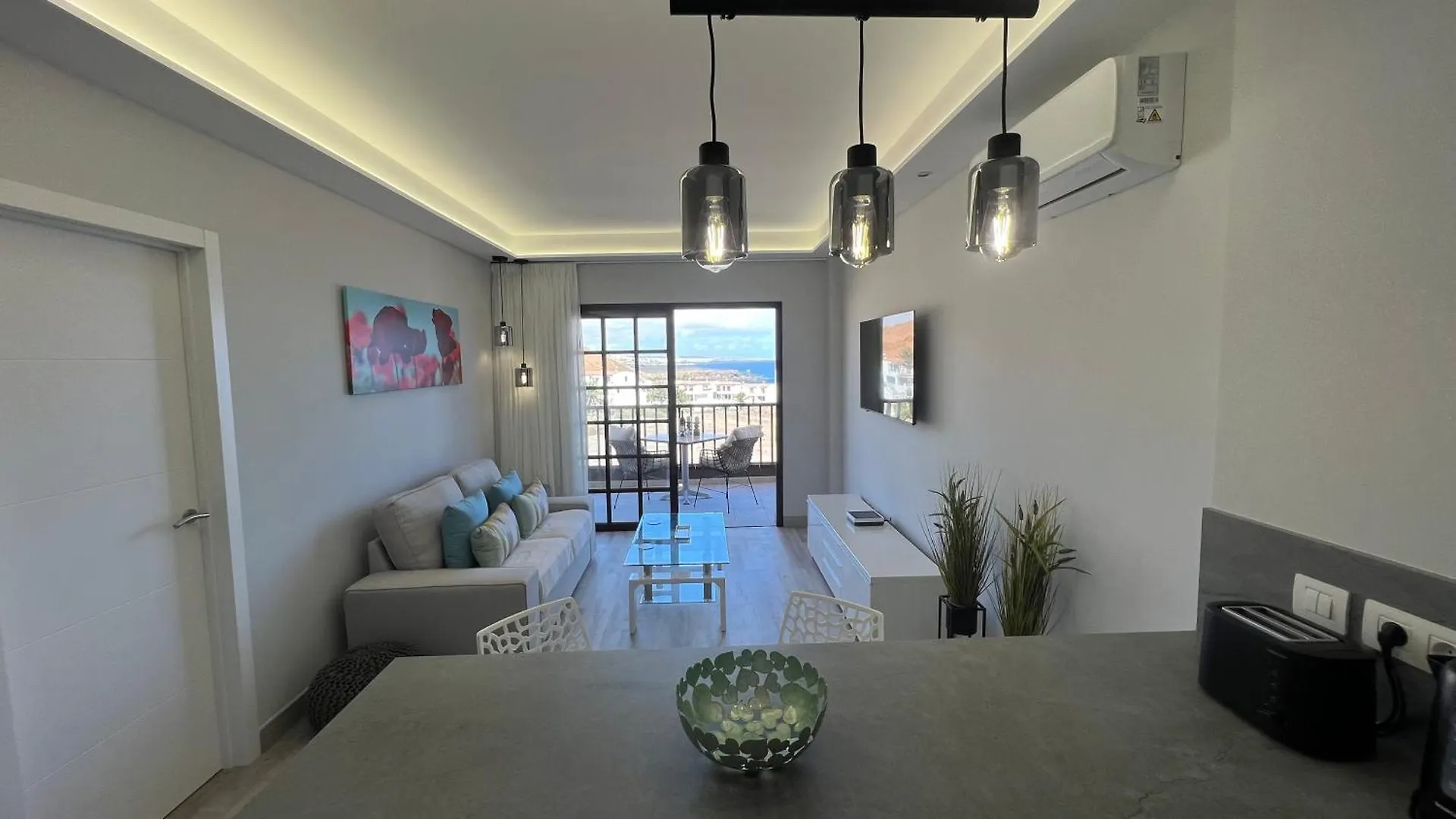 Boutique One Bed Sea Views And Free Wifi Apartment Costa Del Silencio