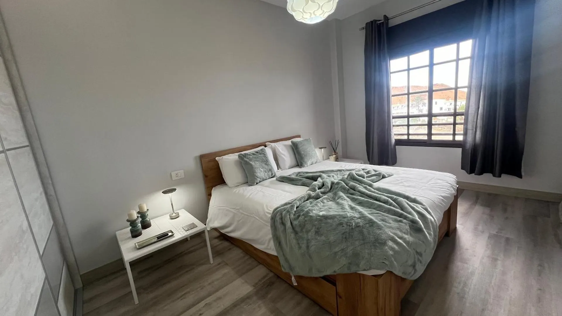 Apartmán Boutique One Bed Sea Views And Free Wifi Costa Del Silencio 0*,