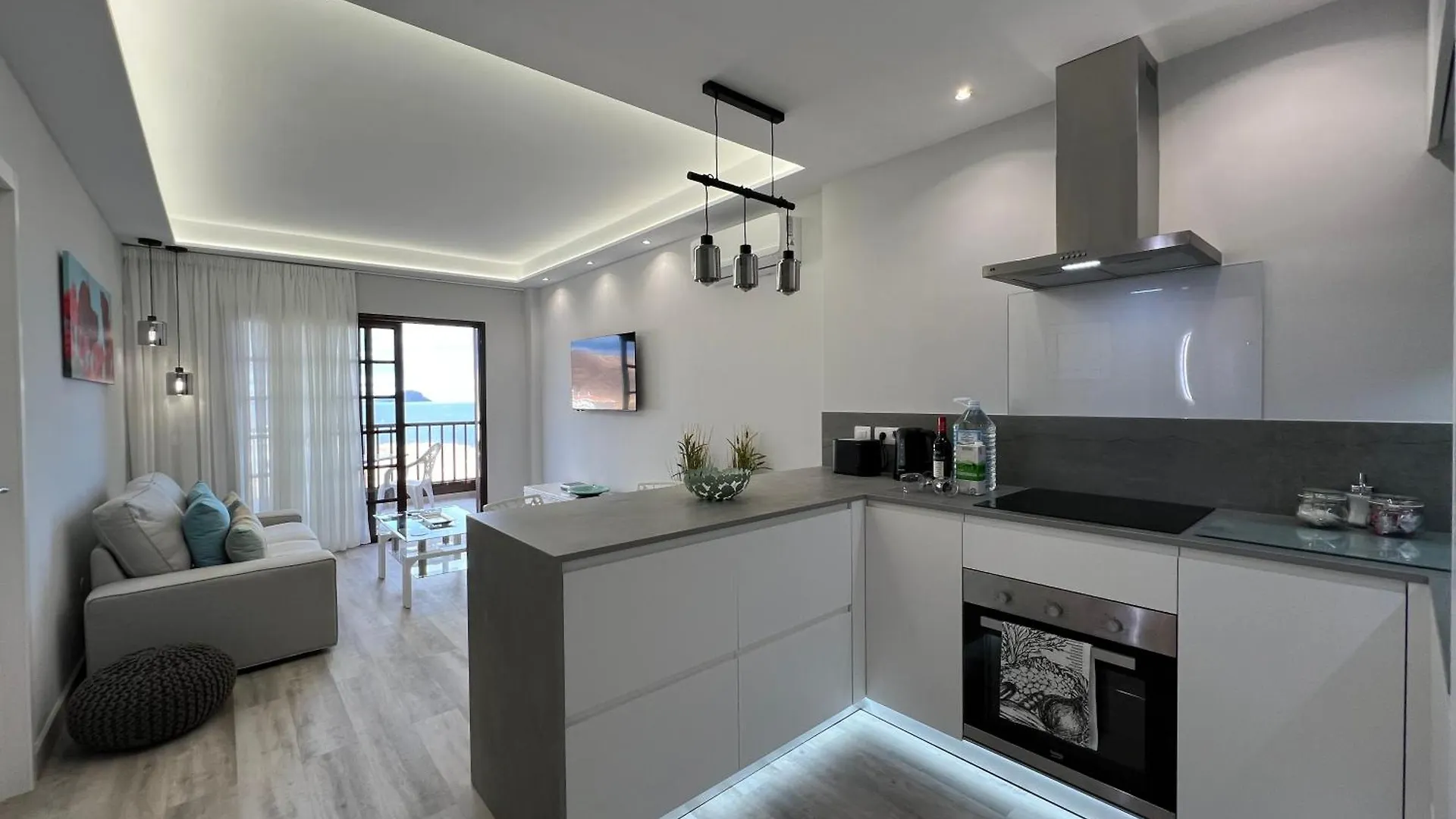 Boutique One Bed Sea Views And Free Wifi Apartment Costa Del Silencio Spain