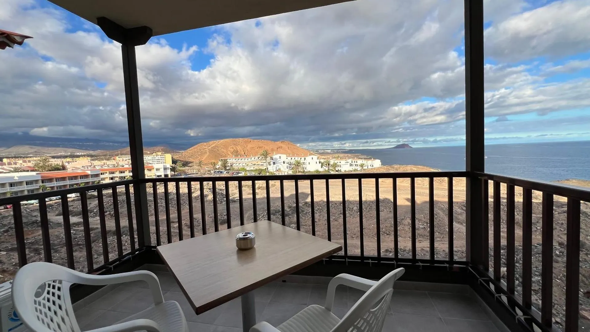 Boutique One Bed Sea Views And Free Wifi Apartment Costa Del Silencio